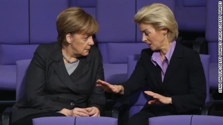 German Chancellor Angela Merkel (L) and then Defense Minister Ursula von der Leyenat the Bundestag on Germany&#39;s participation in a coalition-led military intervention in Syria on December 4, 2015. Von der Leyen is now the EU Commission President. 